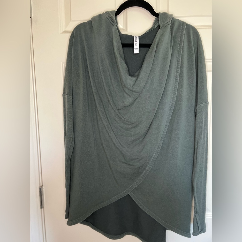 Athleta Purana Wrap Sweatshirt. Green, Women size L‎